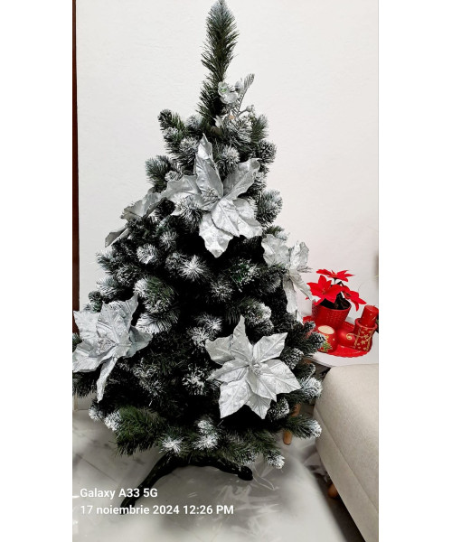 Umělý vánoční stromek Eufrasio 120 cm
