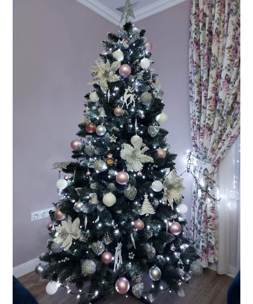 Umělý vánoční stromek Oscana 220 cm