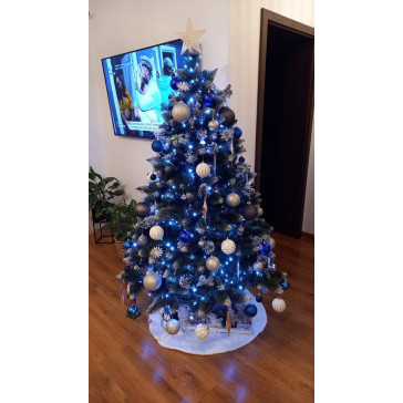 Umělý vánoční stromek Breaz 220 cm