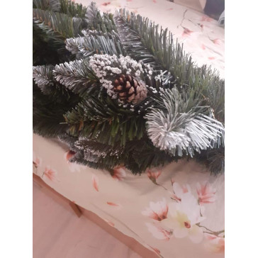 Umělý vánoční stromek Breaz 220 cm