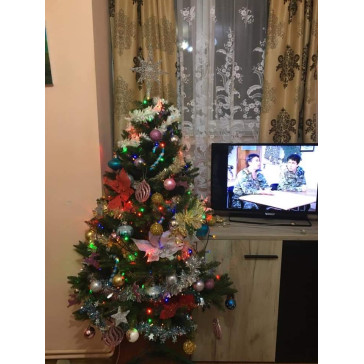 Umělý vánoční stromek Dosebit 120 cm