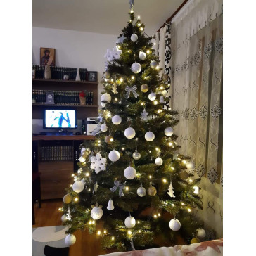 Umělý vánoční stromek Dosebit 220 cm