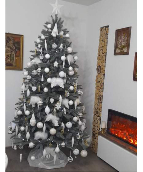 Umělý vánoční stromek Silver 220 cm