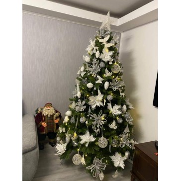 Umělý vánoční stromek Royal Super Lux 220 cm